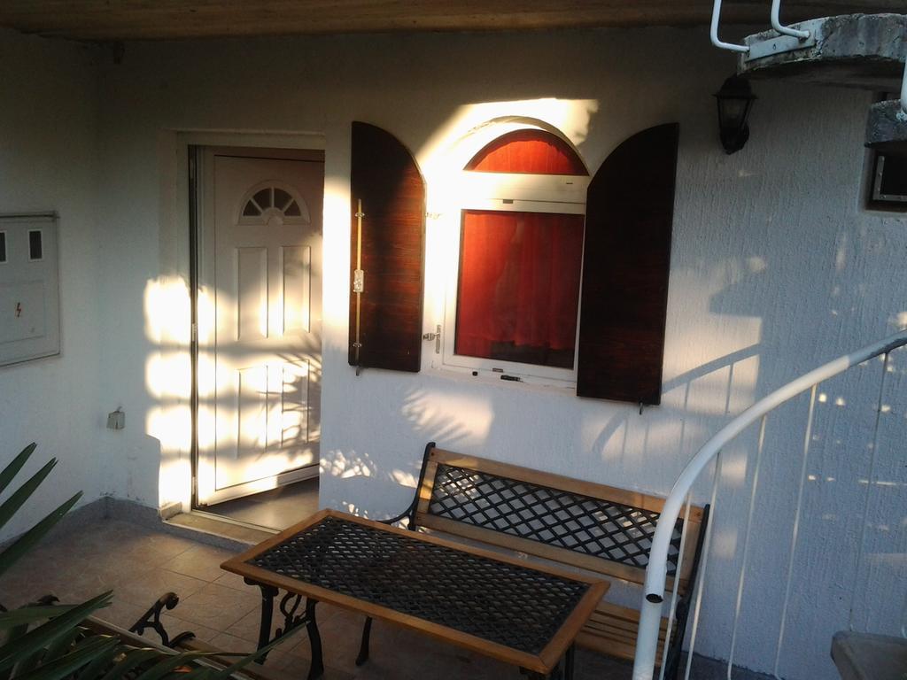 Apartmani Marija Starigrad Paklenica Buitenkant foto