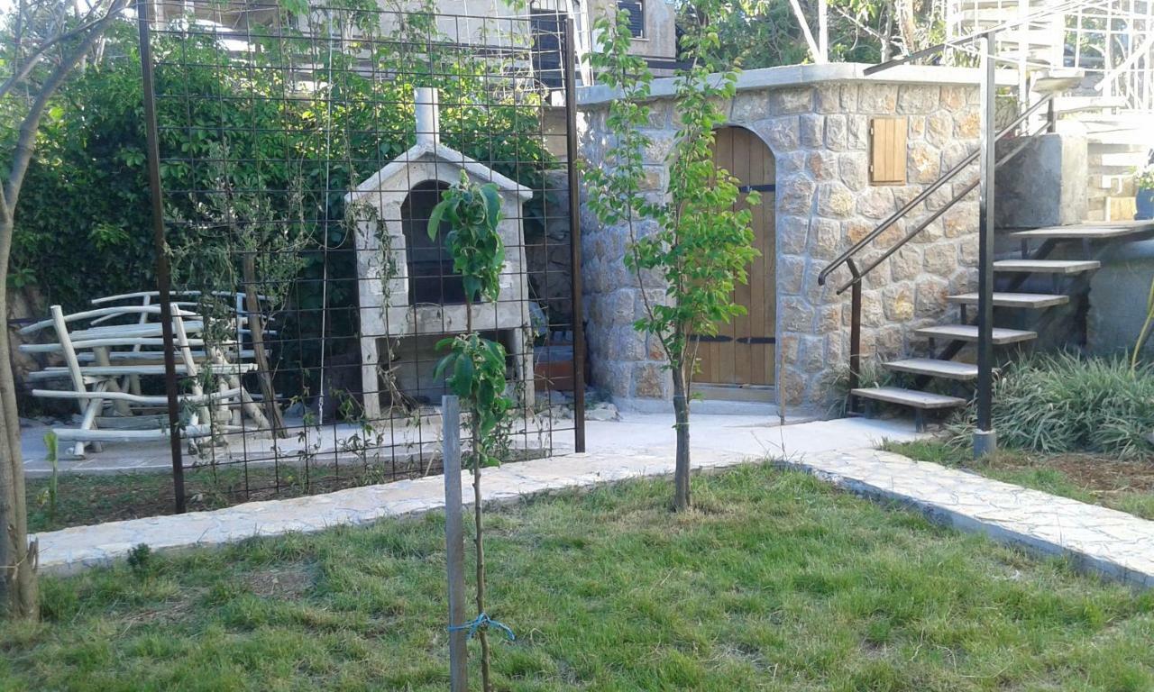 Apartmani Marija Starigrad Paklenica Buitenkant foto