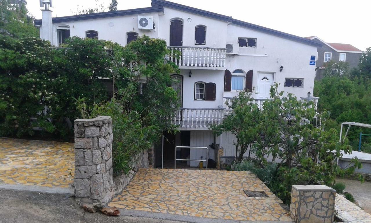 Apartmani Marija Starigrad Paklenica Buitenkant foto