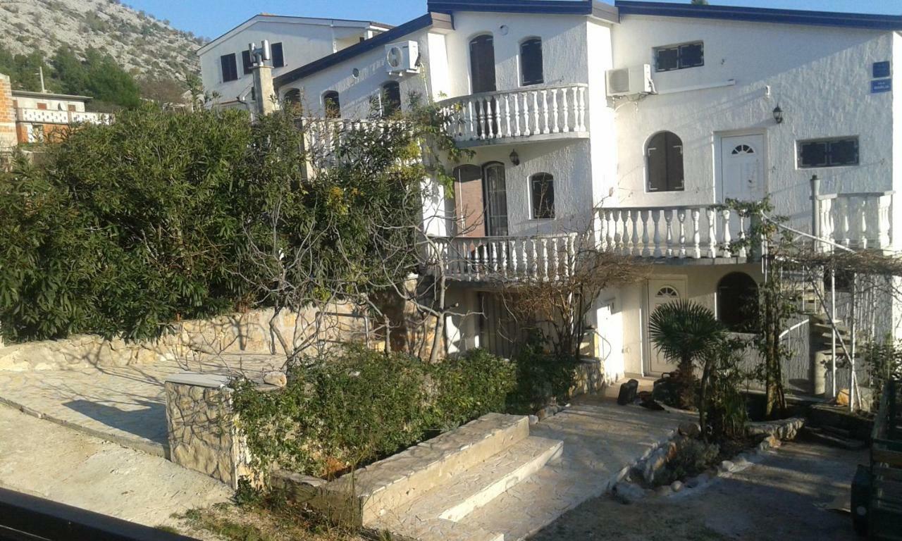 Apartmani Marija Starigrad Paklenica Buitenkant foto